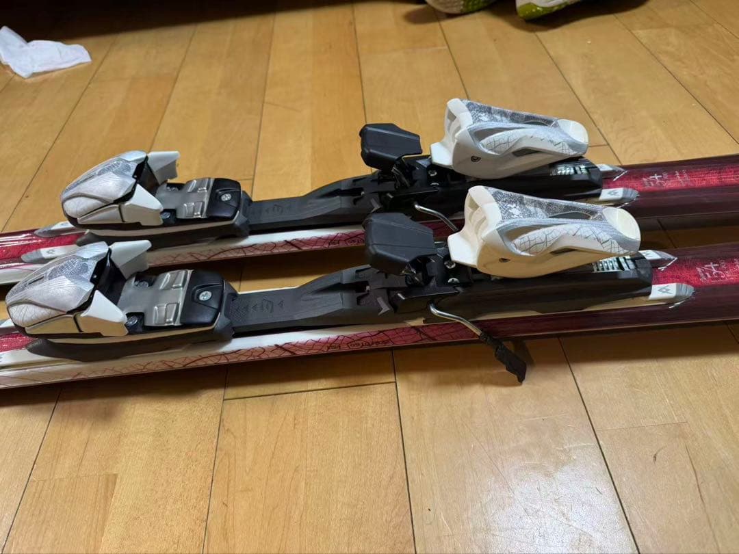 フォルクル　スキー板 Attiva Sol 154 センチ　レディース