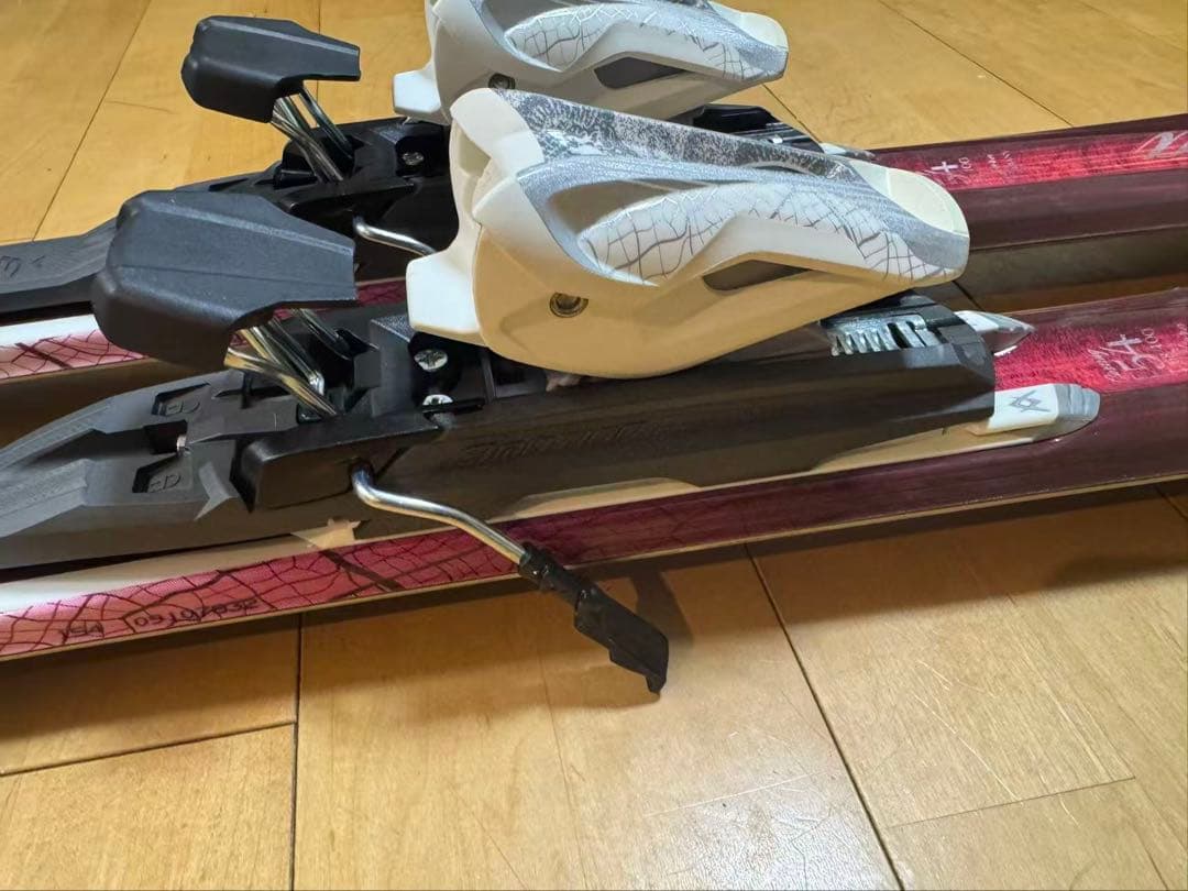 フォルクル　スキー板 Attiva Sol 154 センチ　レディース