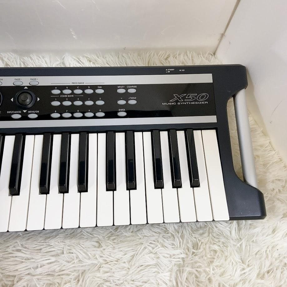 KORG X50 シンセサイザー 61鍵盤 コルグ キーボード★