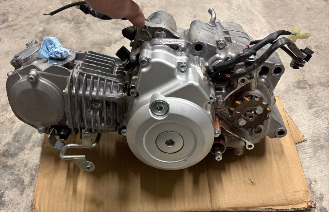 スーパーカブ110、22.純正エンジン