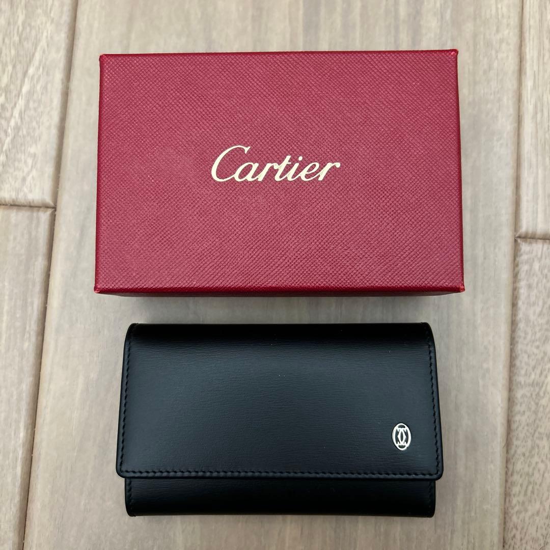 未使用品　Cartier 黒 レザー 6連キーケース