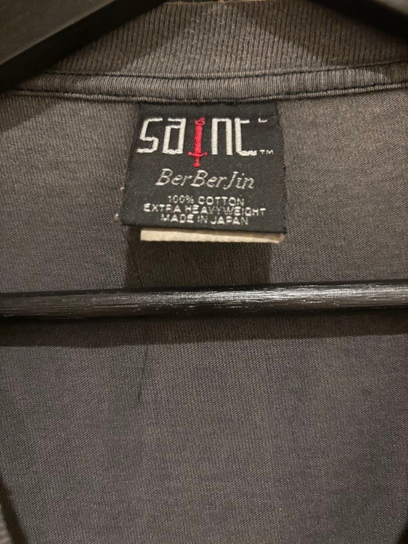 SAINT BerBerLin Revenge Tシャツ