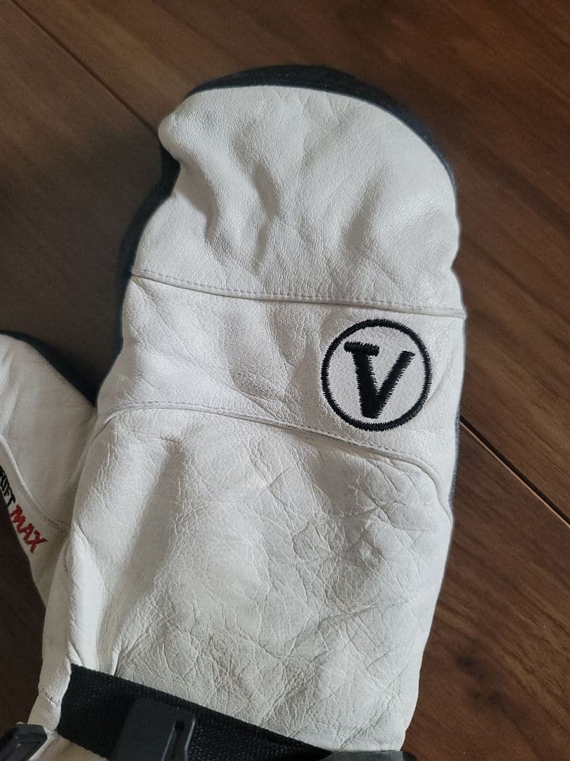 24/25 VICROY SPEED LIMITED Sサイズ ビクロイ