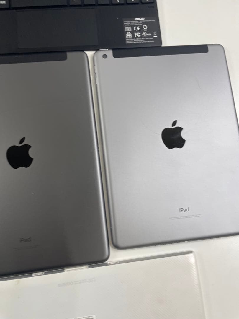 レ*ド様 スマートフォン・タブレットセット 充実のアクセサリー付き 現状品