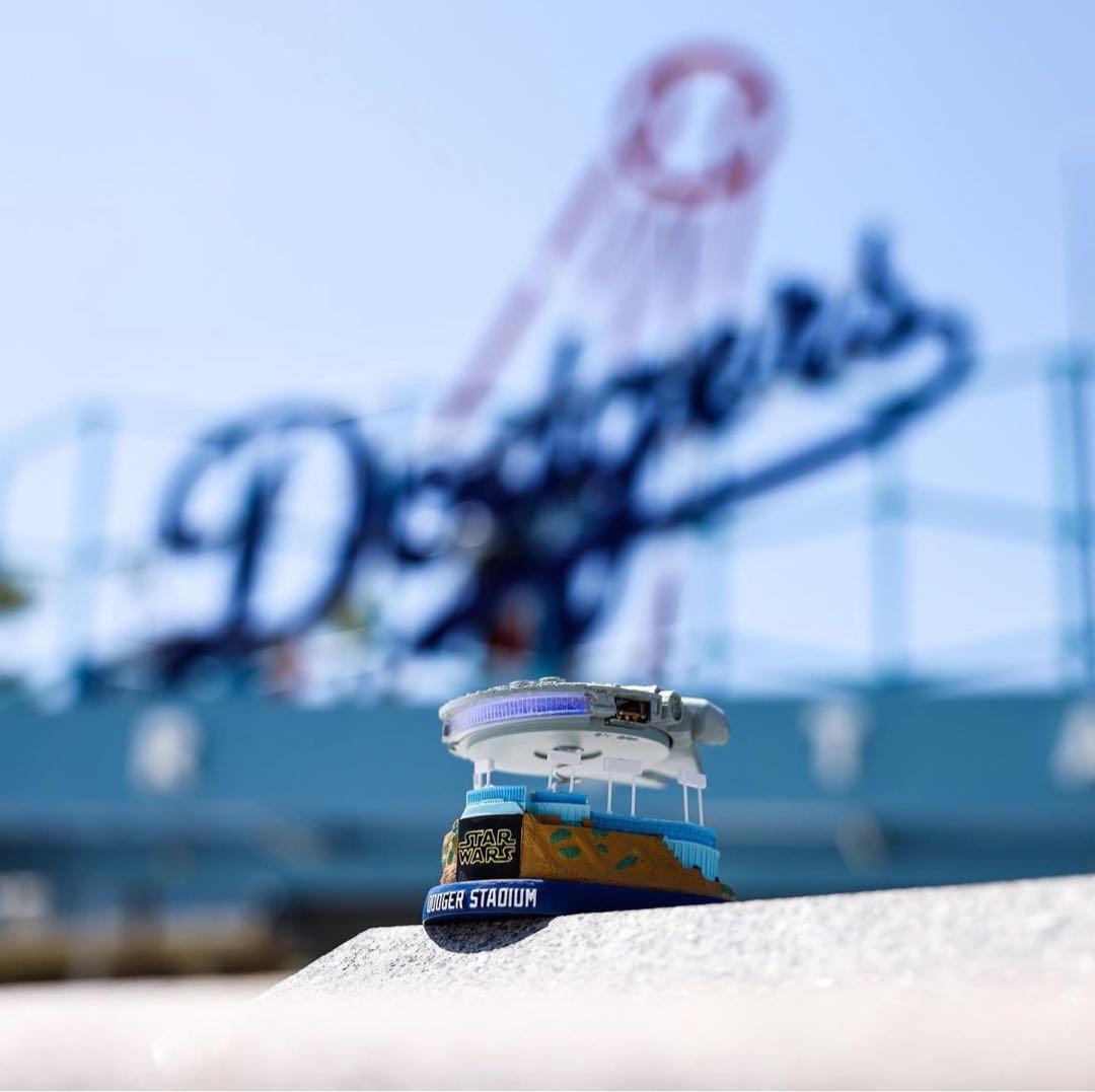 大谷翔平選手所属 ドジャース スターウォーズナイト ボブルヘッドSTARWARS