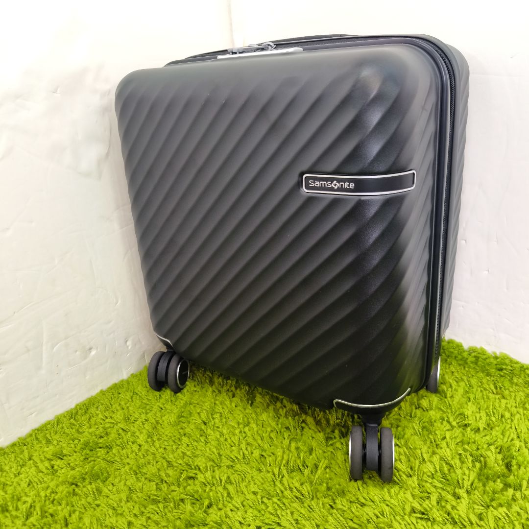 【極美品】 サムソナイト スピナー 44 キャリーケース スーツケース 4輪
