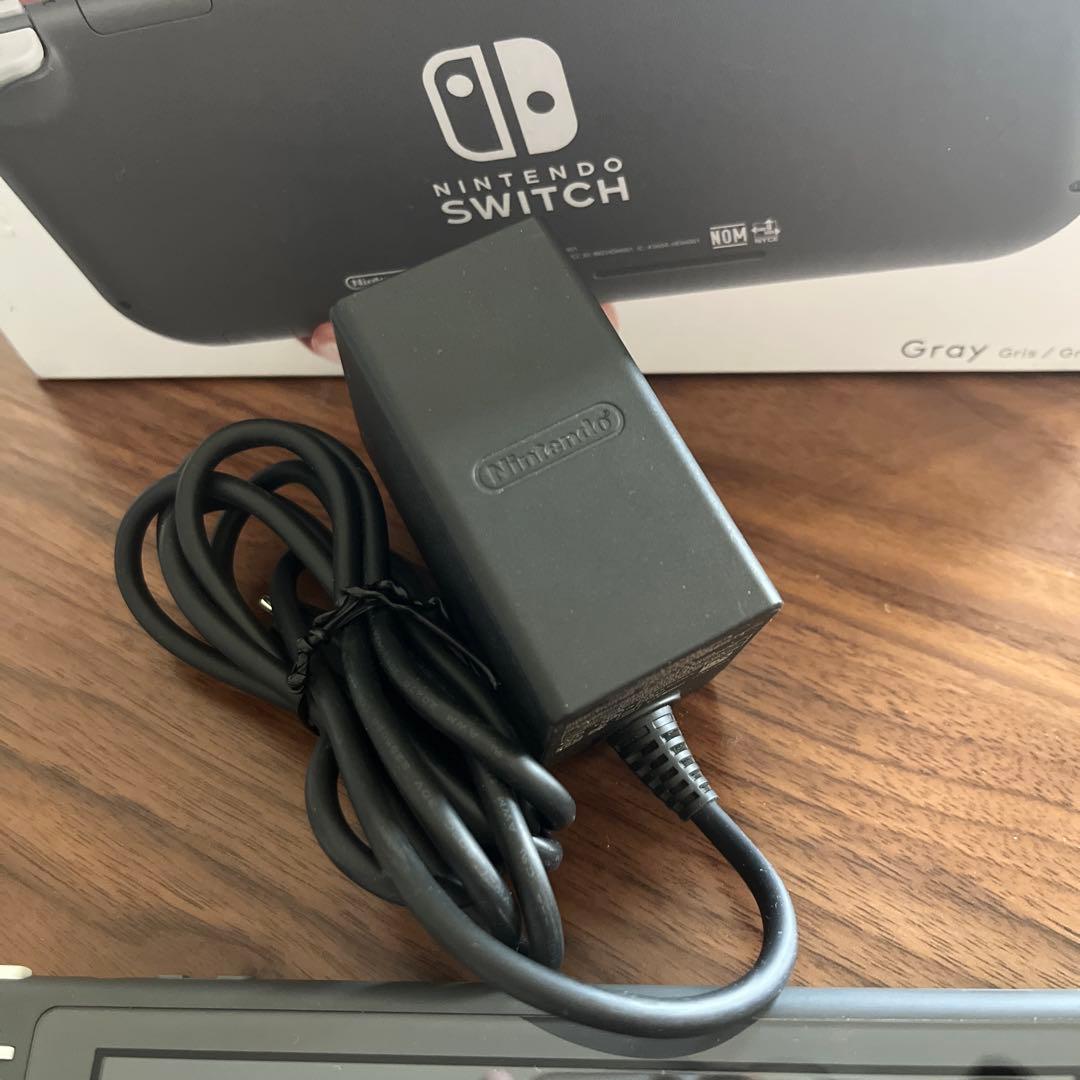 ほぼ未使用　Nintendo Switch Lite グレー 本体
