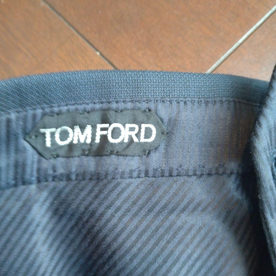 TOM FORD ネイビー シングル　ピークドラペル　高級スーツトムフォード