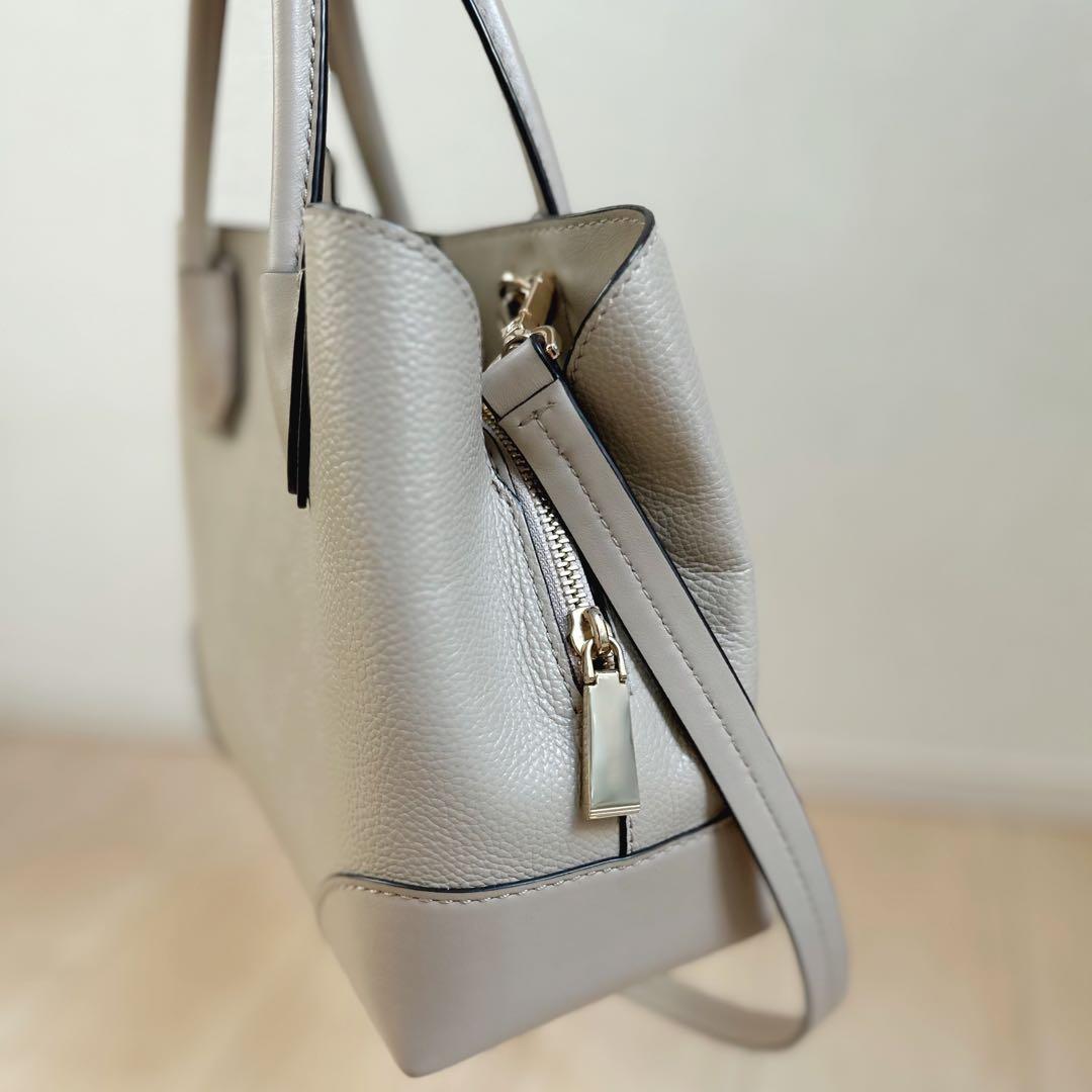 日本未発売　マイケルコースフラワーモチーフショルダーバッグ