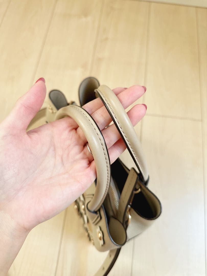 日本未発売　マイケルコースフラワーモチーフショルダーバッグ