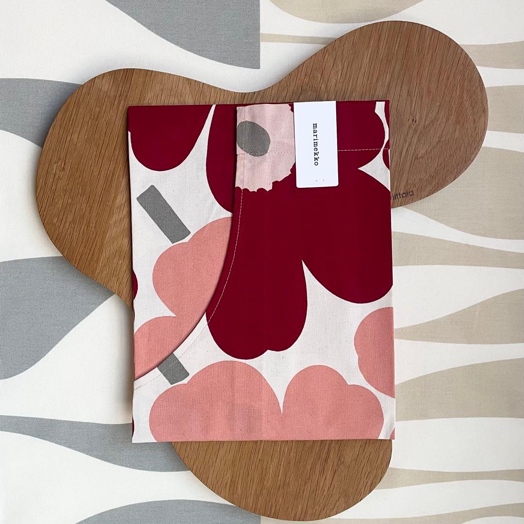 新品 マリメッコ Pieni Unikko ウニッコ エプロン チェリー