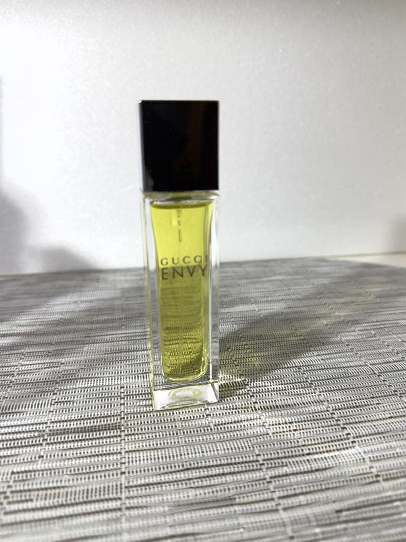 希少 未使用　GUCCI エンヴィ オードトワレ 30ml
