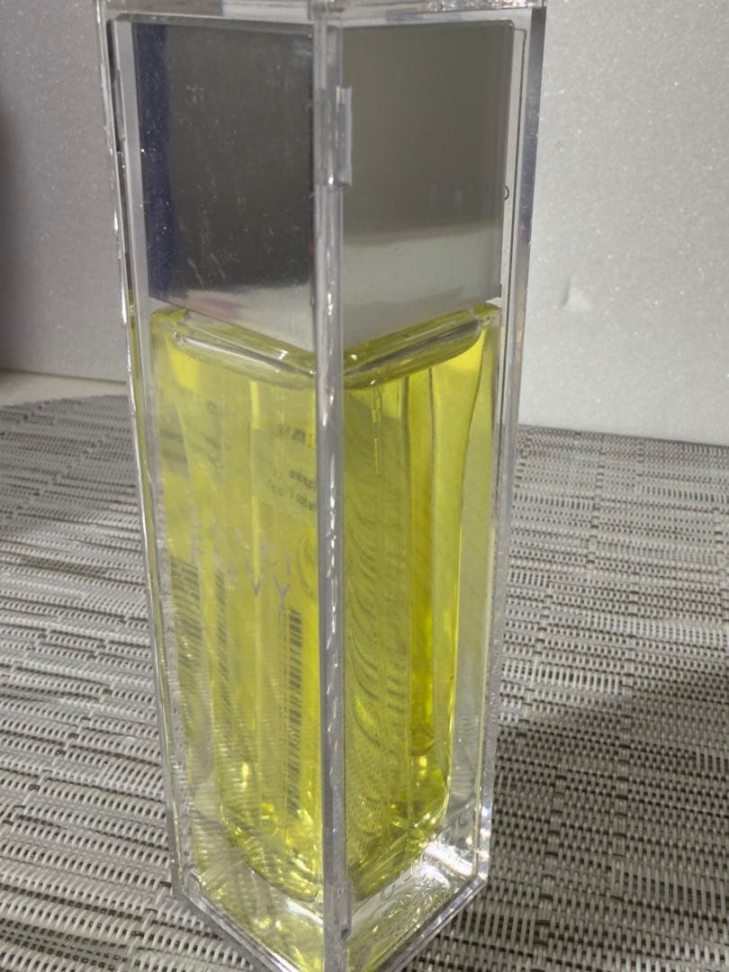 希少 未使用　GUCCI エンヴィ オードトワレ 30ml