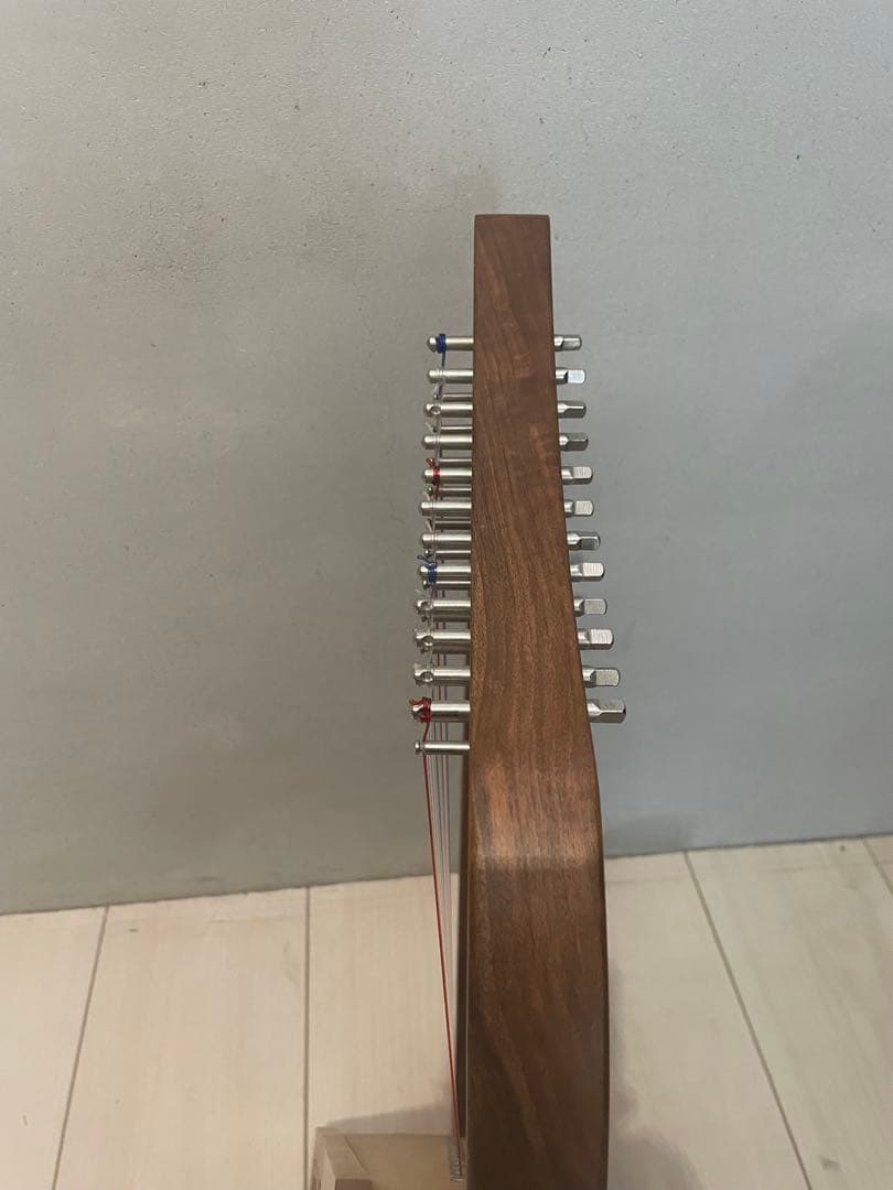 アイリッシュハープ　ベイビーハープ　12弦　チューニングツール付き