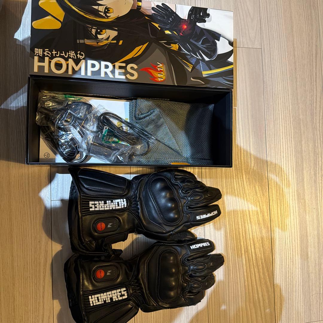 hompressの電熱グローブです。