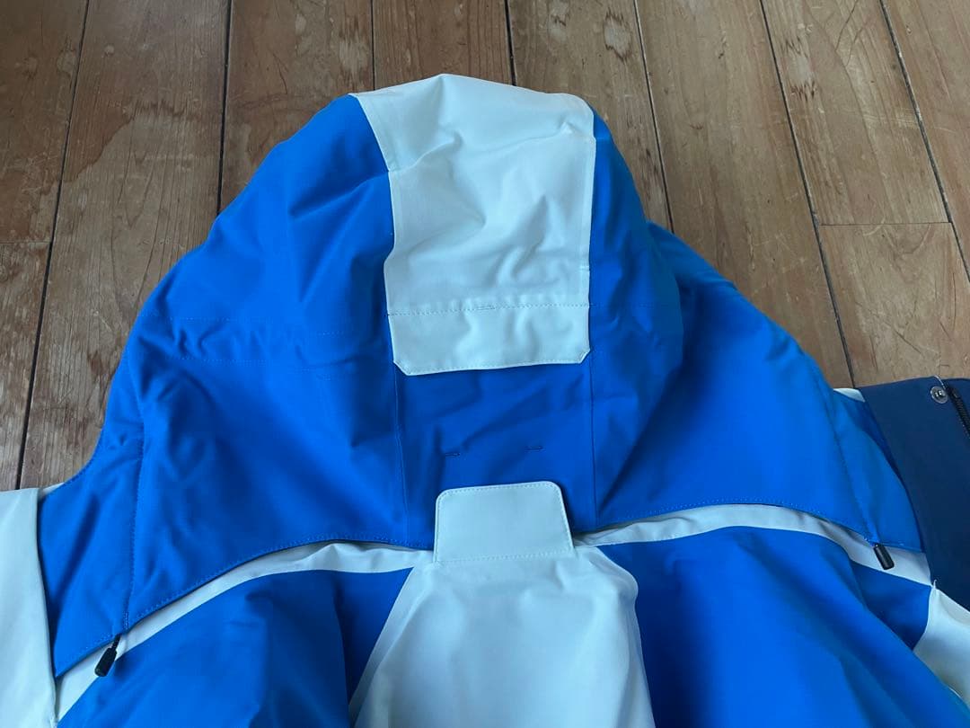 オンヨネサロモンワッペン付　ウェア上下　XOサイズ