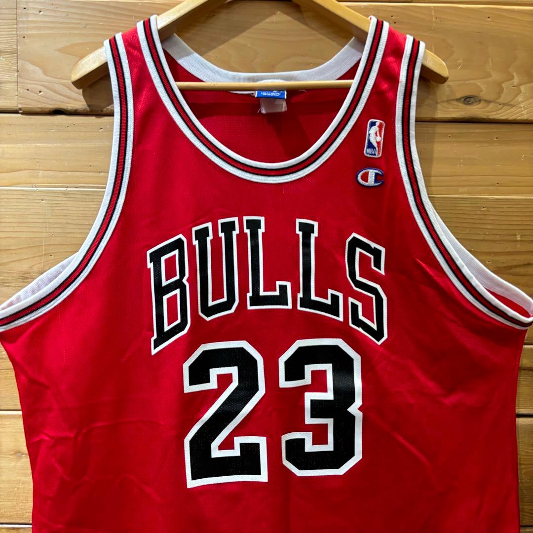 アメリカ古着　NBA ユニフォーム　ジョーダン 23 ブルズ