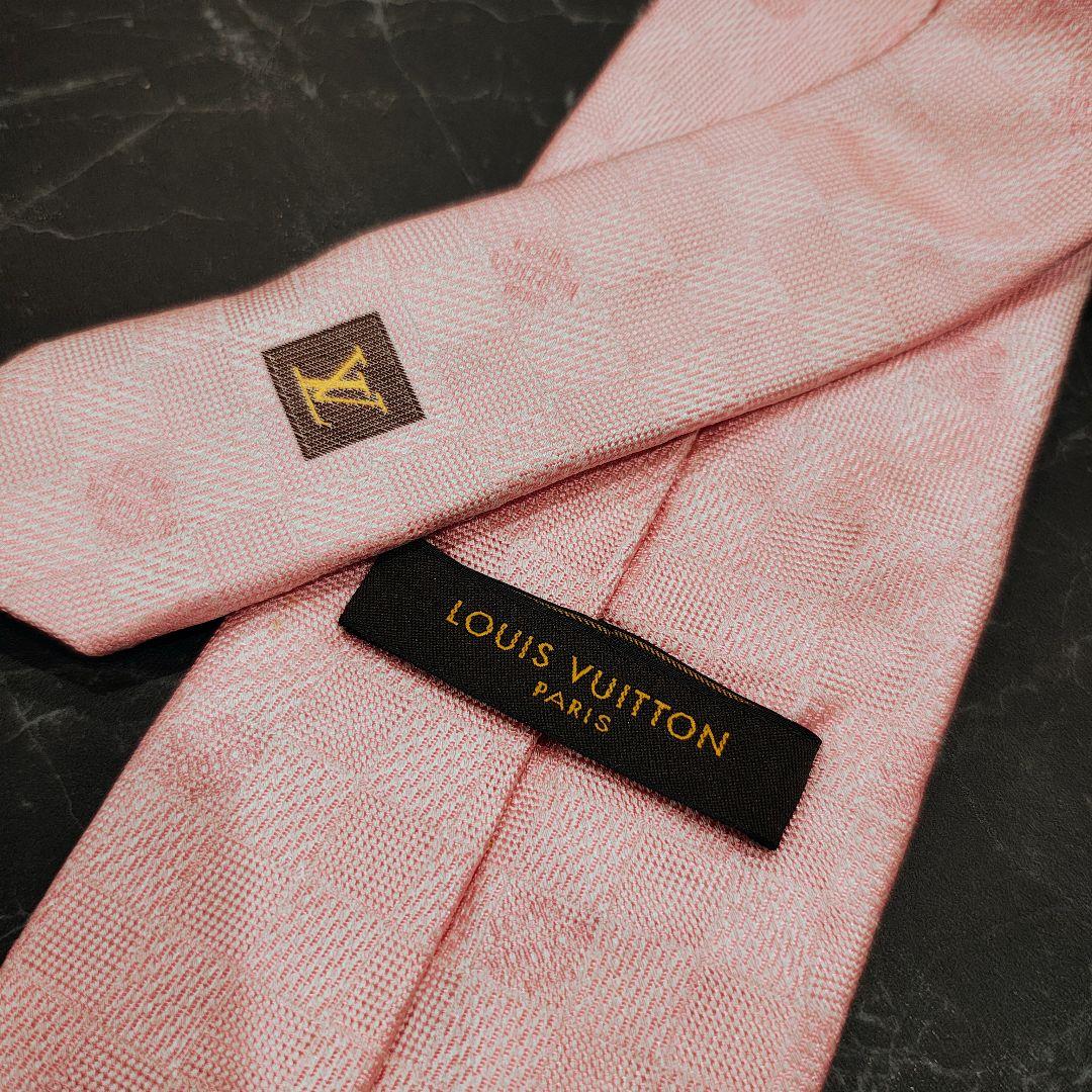 ルイヴィトン ネクタイ ピンク ダミエ柄 LVロゴ シルク100% イタリア製