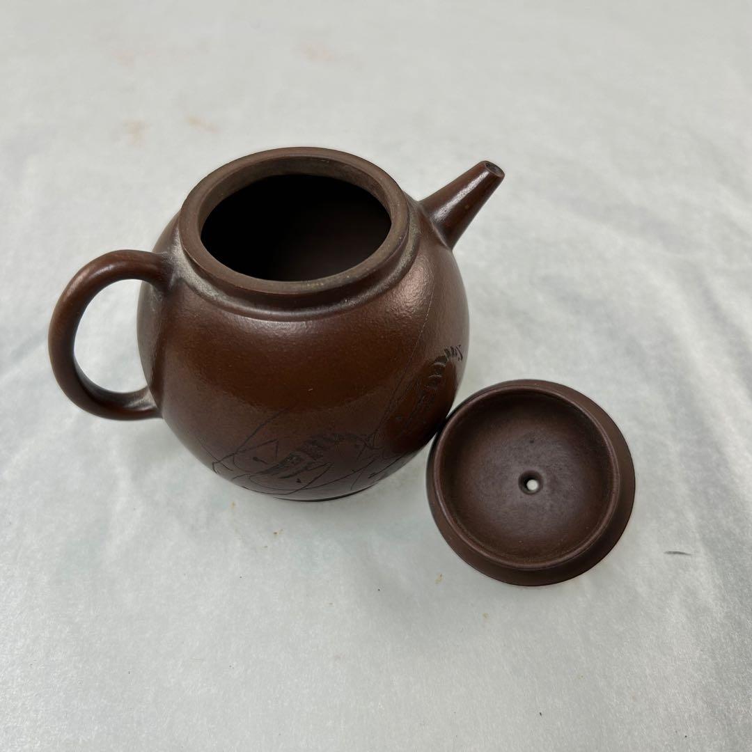 孟臣小型急須 茶壺 底款有印「宜興」 高さ約7cm 口径約3.5cm茶道具