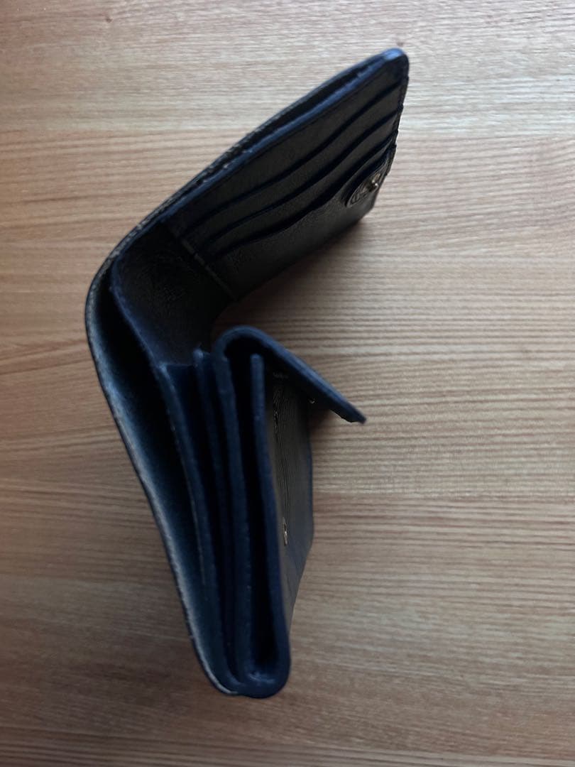 IL BISONTE 二つ折り財布 濃紺　ネイビーレザー　超美品