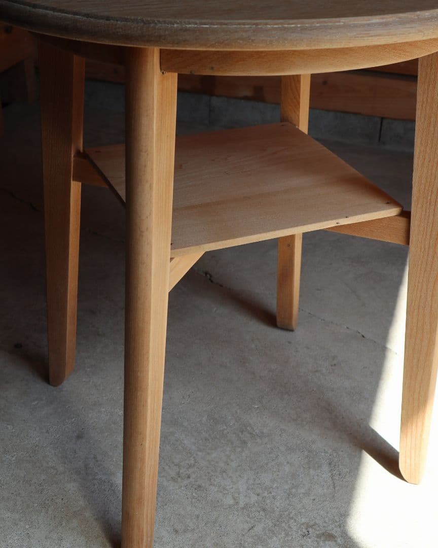 楢(ナラ)とブナ材のカフェテーブル　古道具 古家具 丸テーブル 店舗什器