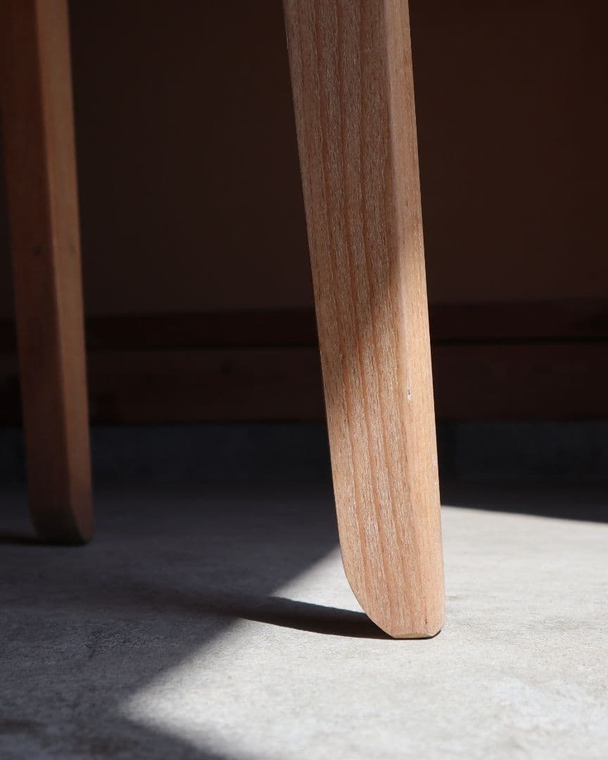 楢(ナラ)とブナ材のカフェテーブル　古道具 古家具 丸テーブル 店舗什器