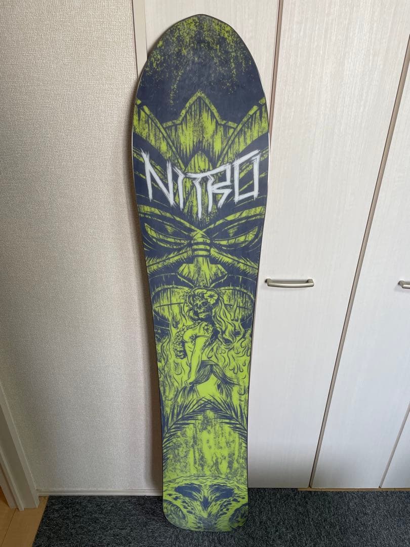 シーズンセール　NITRO SLASH 166 スノーボード パウダー