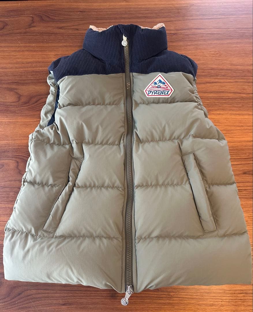 【新品未使用】ピレネックス レトロジョン ダウンベスト S