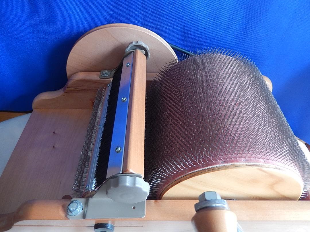 手動式木製ドラムカーダー・アシュフォード