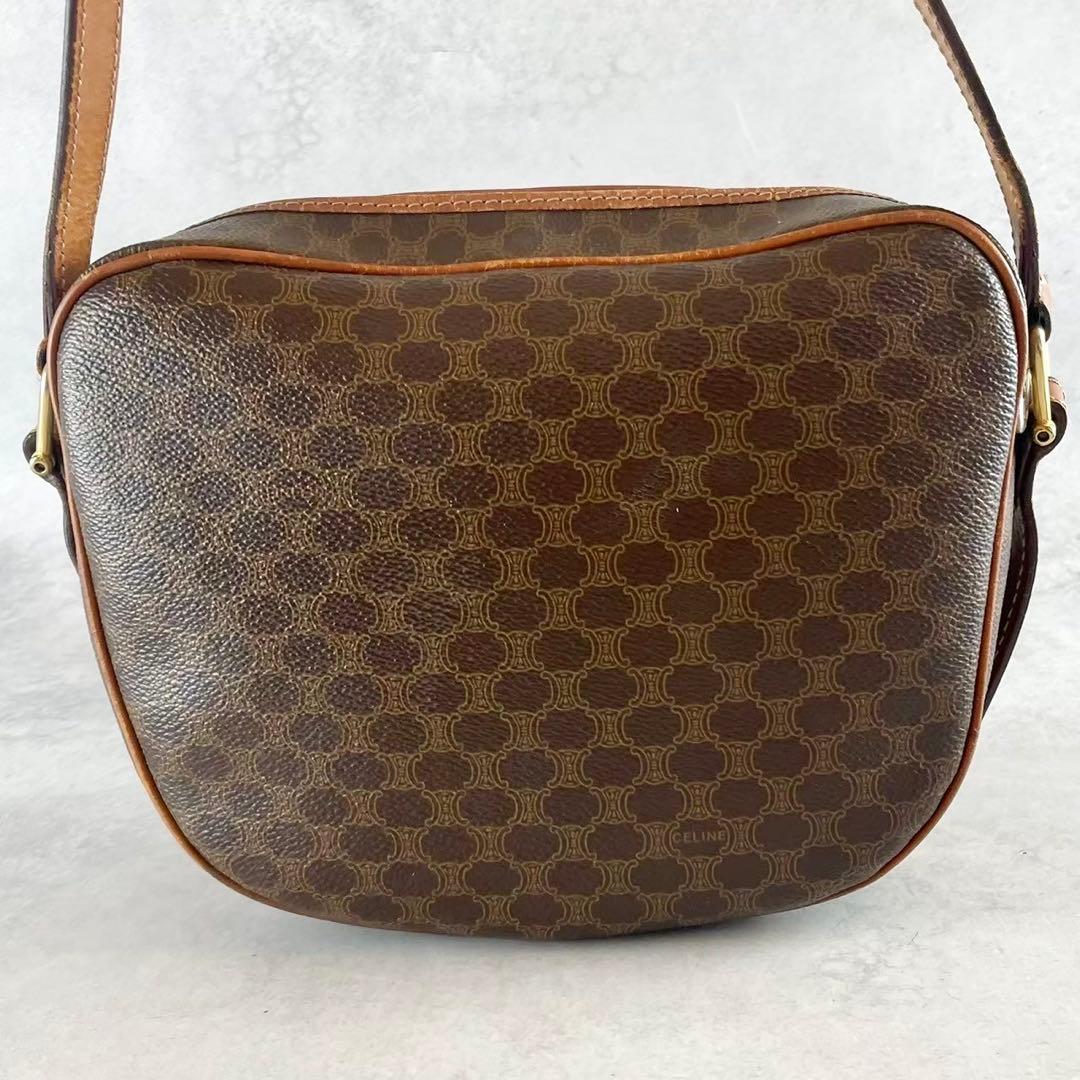 美品✨セリーヌ ショルダーバッグ マカダム ベルト ゴールド金具 レザー
