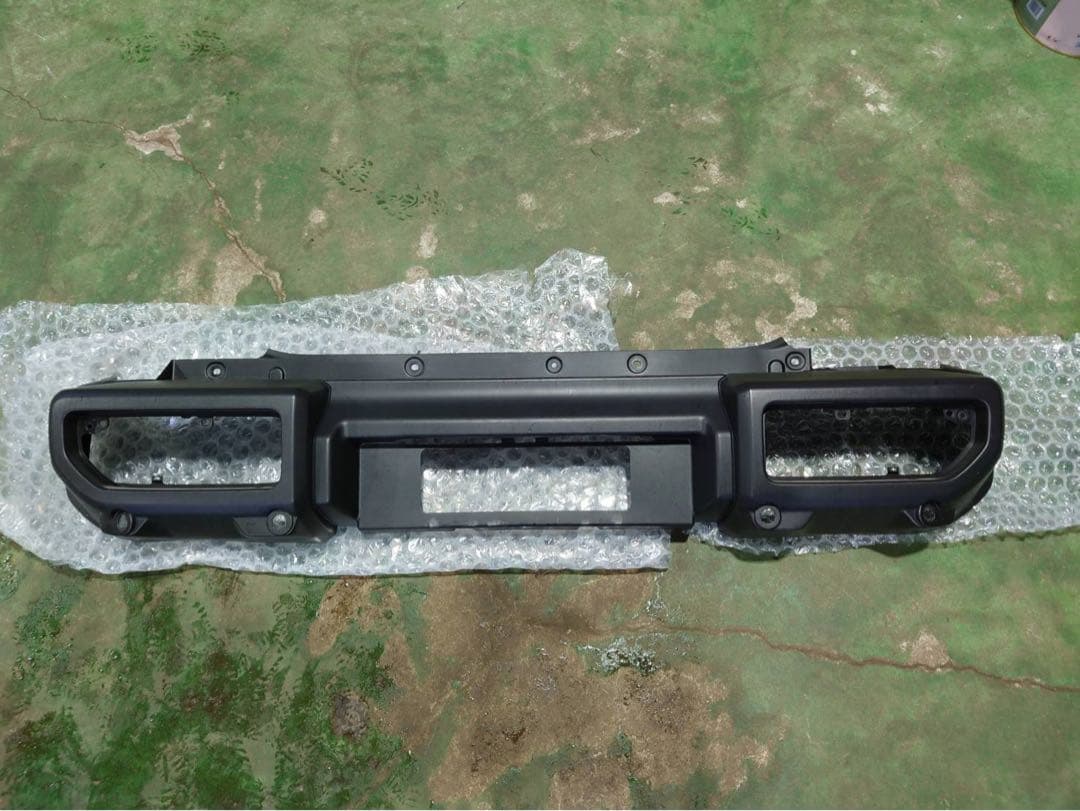 ジムニー　ノマド　JC74　バンパー　テールランプ　グリル　セット 新車外し