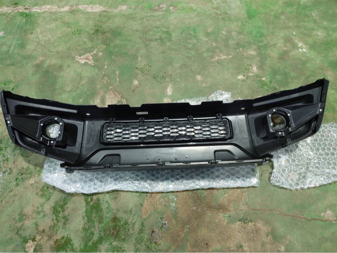 ジムニー　ノマド　JC74　バンパー　テールランプ　グリル　セット 新車外し