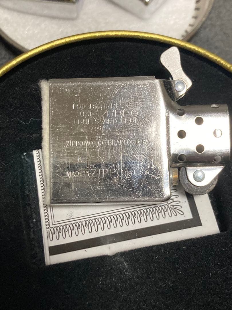 ハーレーダビッドソン Zippoライター 未使用品 丸缶ケース付き