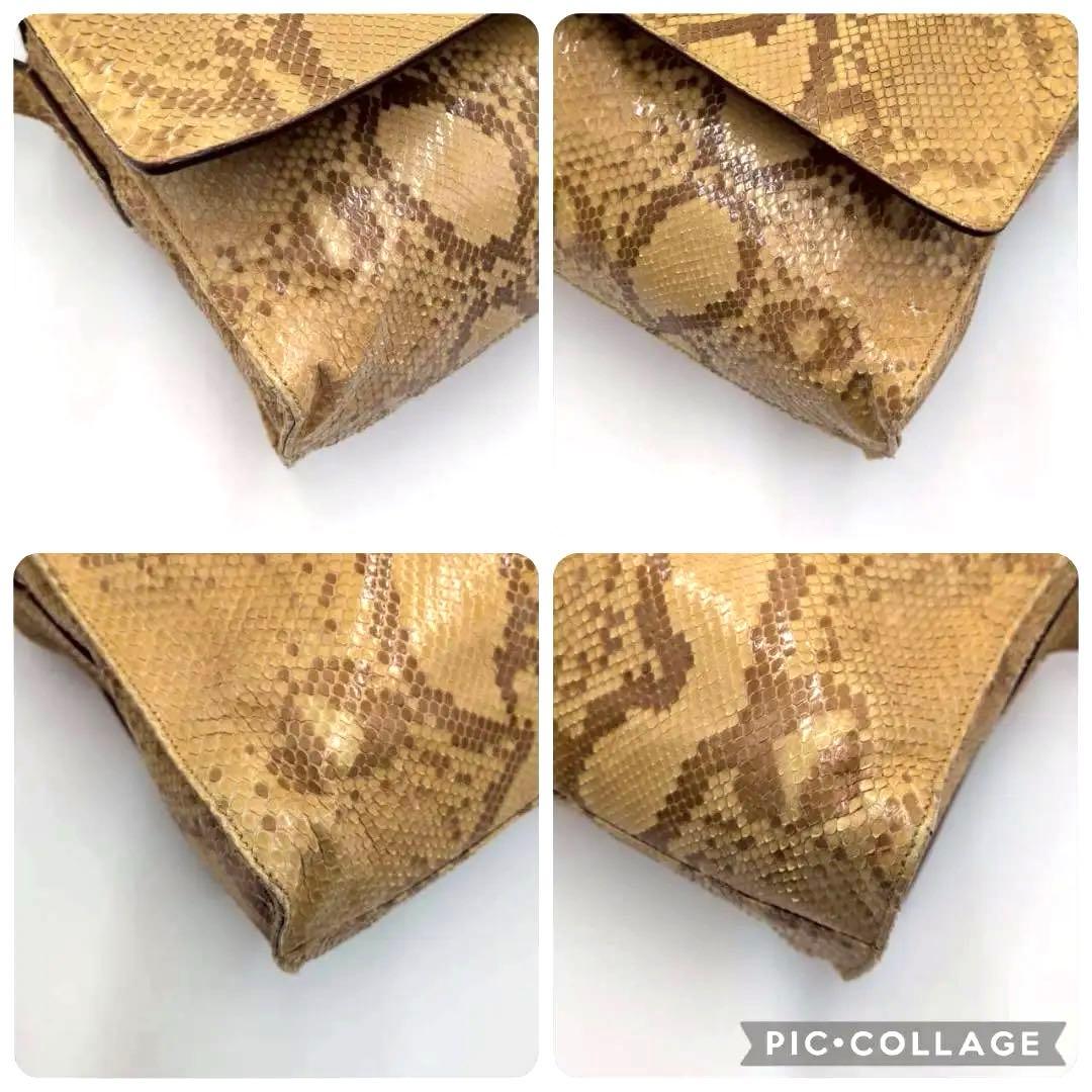 PRADA プラダ パイソン ショルダーバッグ 肩掛け 斜めがけ ベージュ 茶