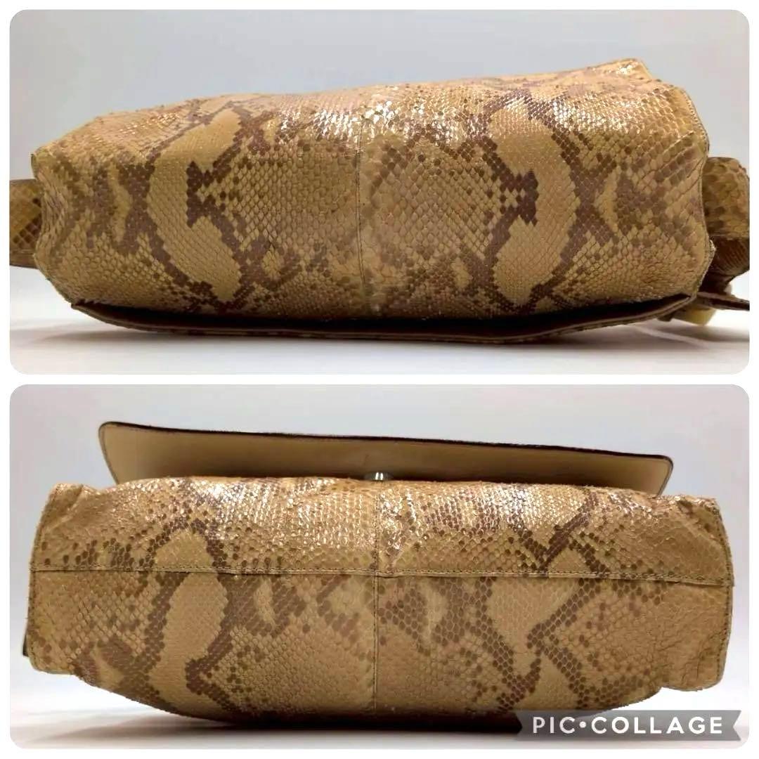 PRADA プラダ パイソン ショルダーバッグ 肩掛け 斜めがけ ベージュ 茶