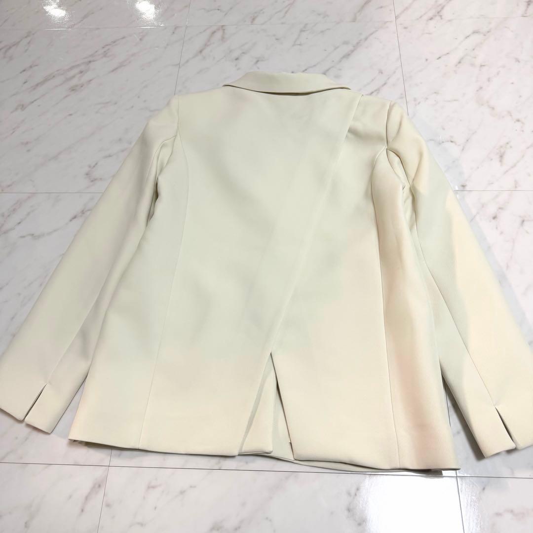 【未使用】2024✨️完売品 アニュアンス バックデザインフォルムジャケット