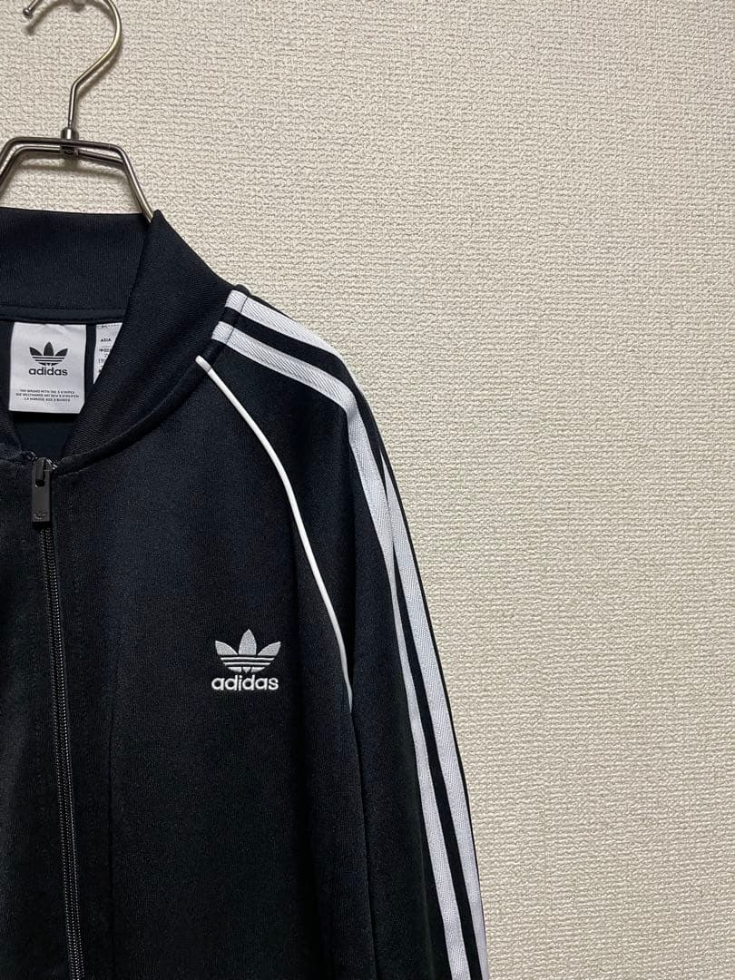 ★3XLサイズ★ アディダスオリジナルス 黒 白 トラックジャケット ジャージ
