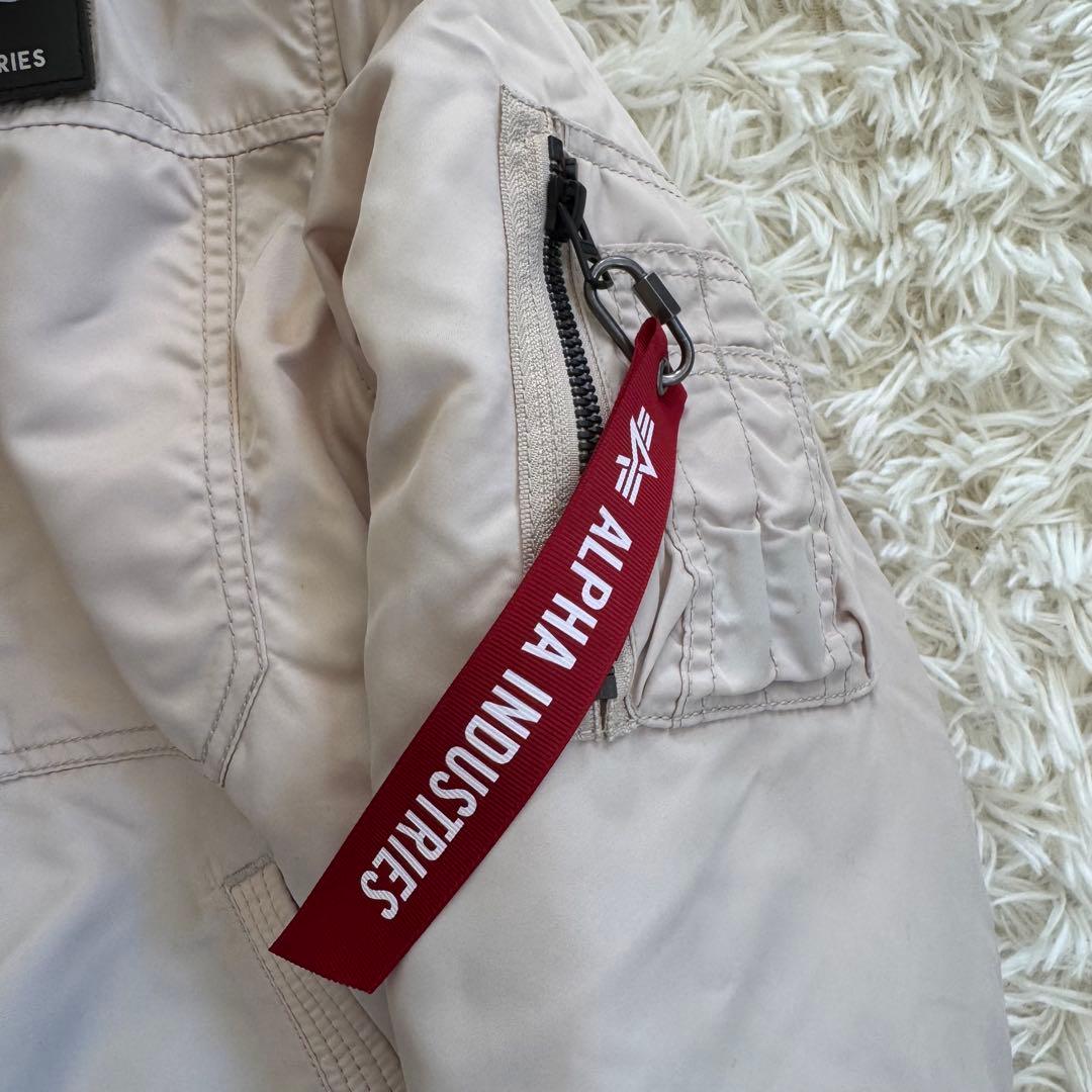 ALPHA INDUSTRIES INC サーモライト 中綿 ジャケット