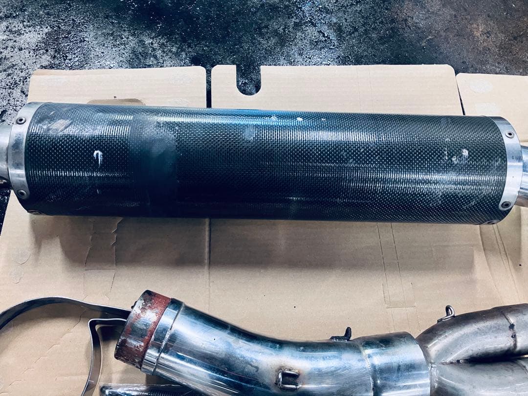 ＧＰＺ９００Ｒ用Chase マフラー ステンレスエキパイ、カーボンサイレンサー