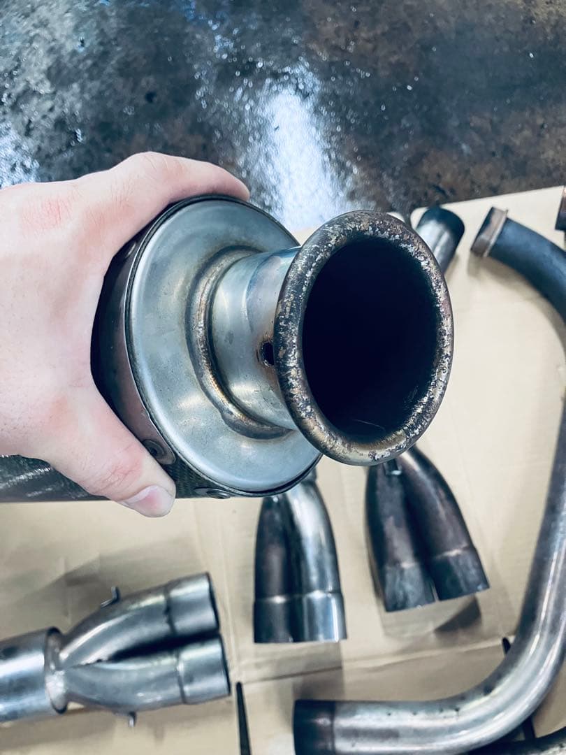 ＧＰＺ９００Ｒ用Chase マフラー ステンレスエキパイ、カーボンサイレンサー