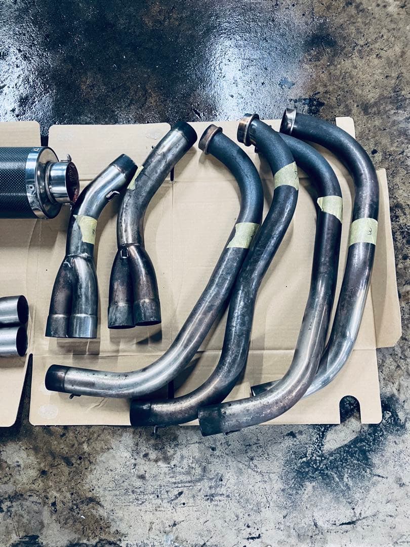 ＧＰＺ９００Ｒ用Chase マフラー ステンレスエキパイ、カーボンサイレンサー