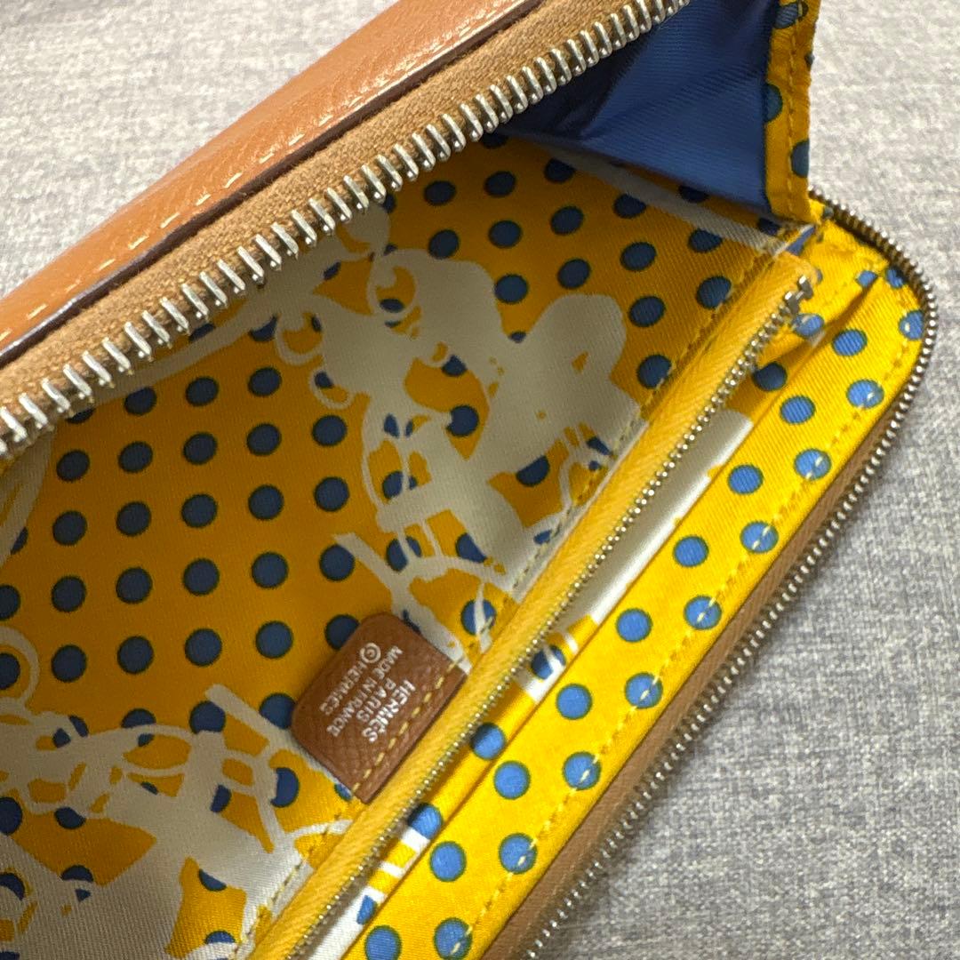 HERMES エルメス　アザップシルクイン長財布