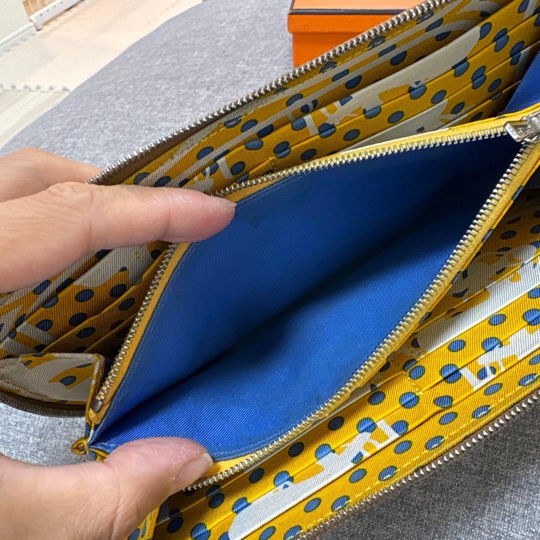 HERMES エルメス　アザップシルクイン長財布