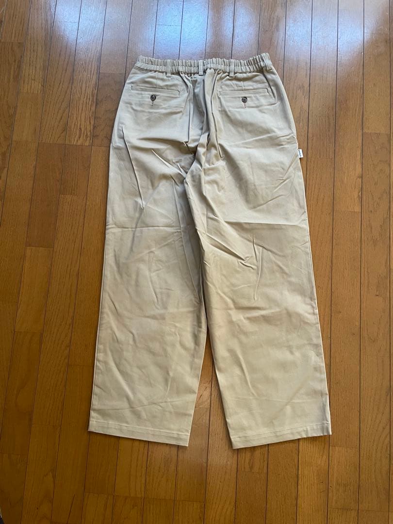 パンツ SQUEEZED DESIGN BY UNSLACKS 2TUCK CHINO