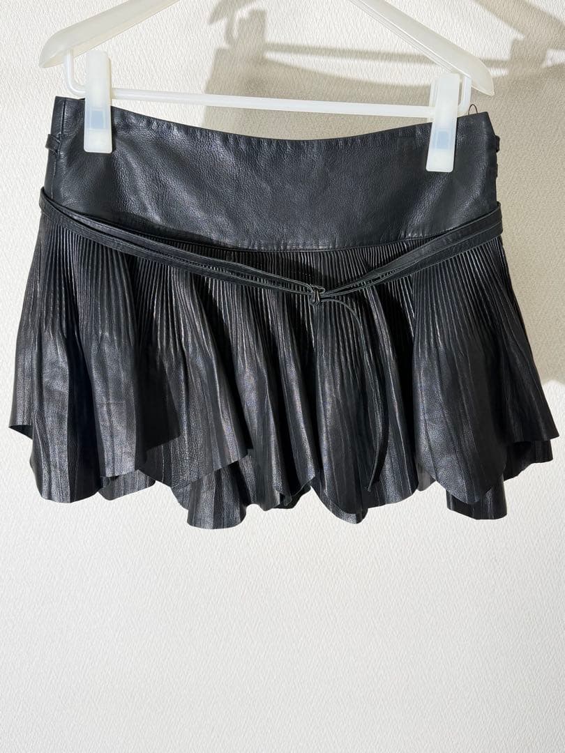 ジャンポールゴルチェ プリーツレザー巻きスカート