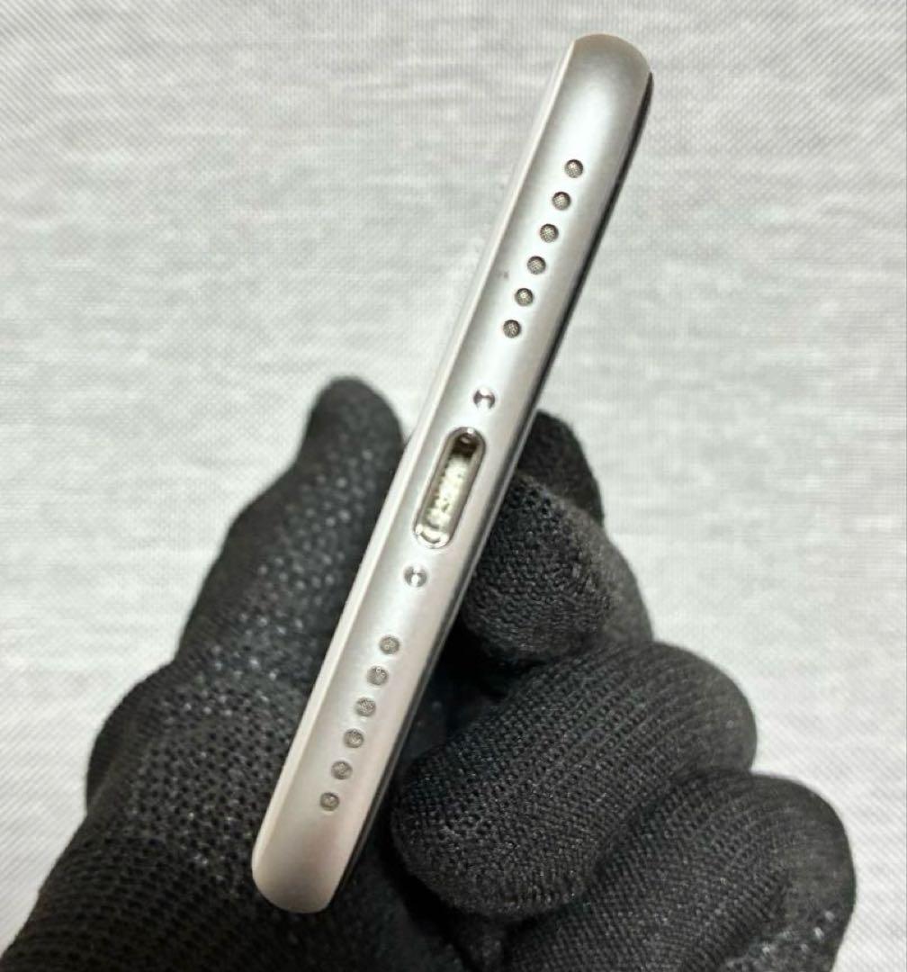 iPhone SE（第2世代）256GB SIMフリー 本体／バッテリー劣化あり