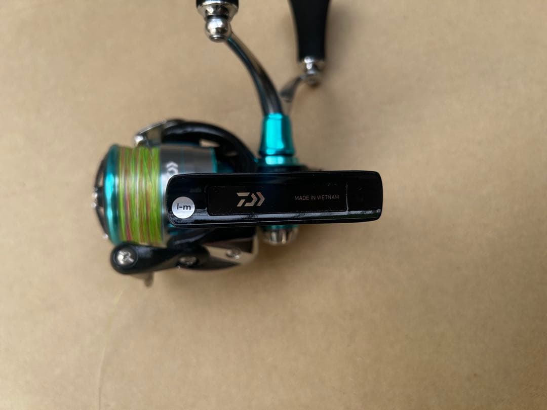 ダイワ 19エメラルダス LT2500S-H-DH エギング スピニングリール