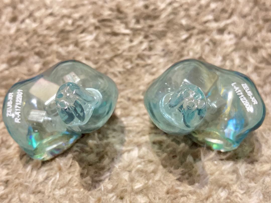 イヤホン empire ears zeus xr adel