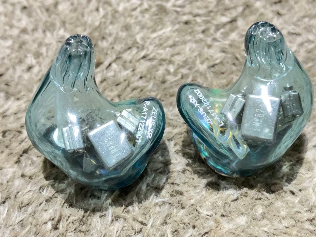 イヤホン empire ears zeus xr adel