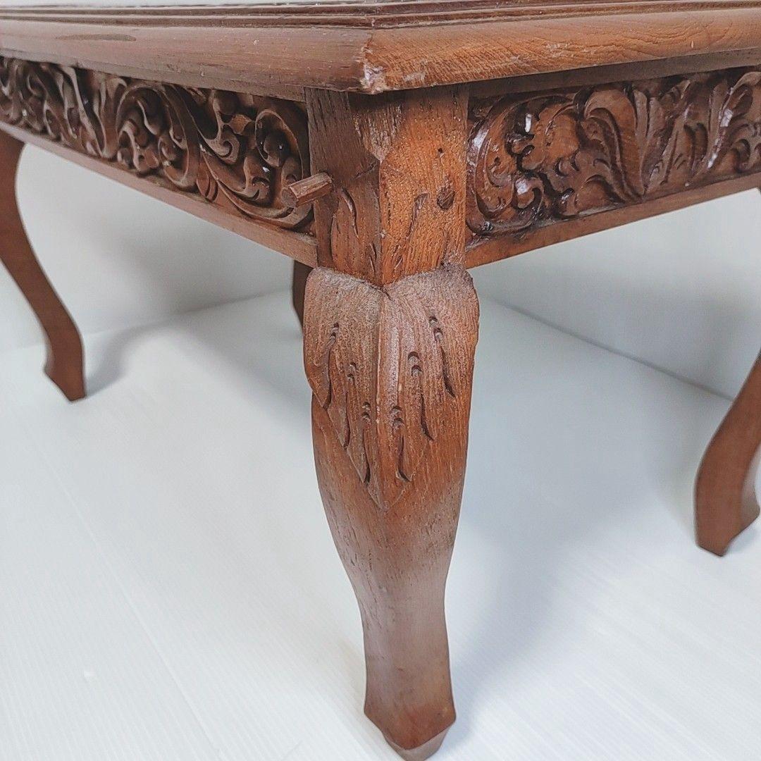 猫脚ミニテーブル 彫刻入り